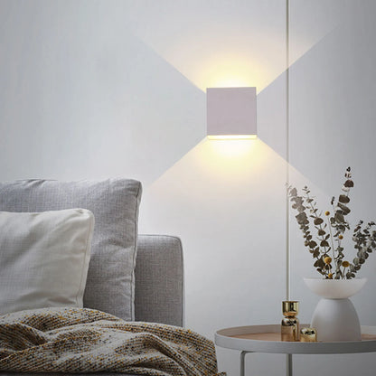 Modern Aluminum LED Wall Sconce